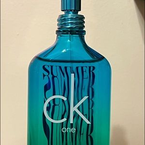 CK One Summer Perfume